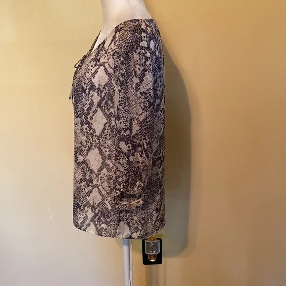 LOFT blouse NWOT - Picture 5 of 12